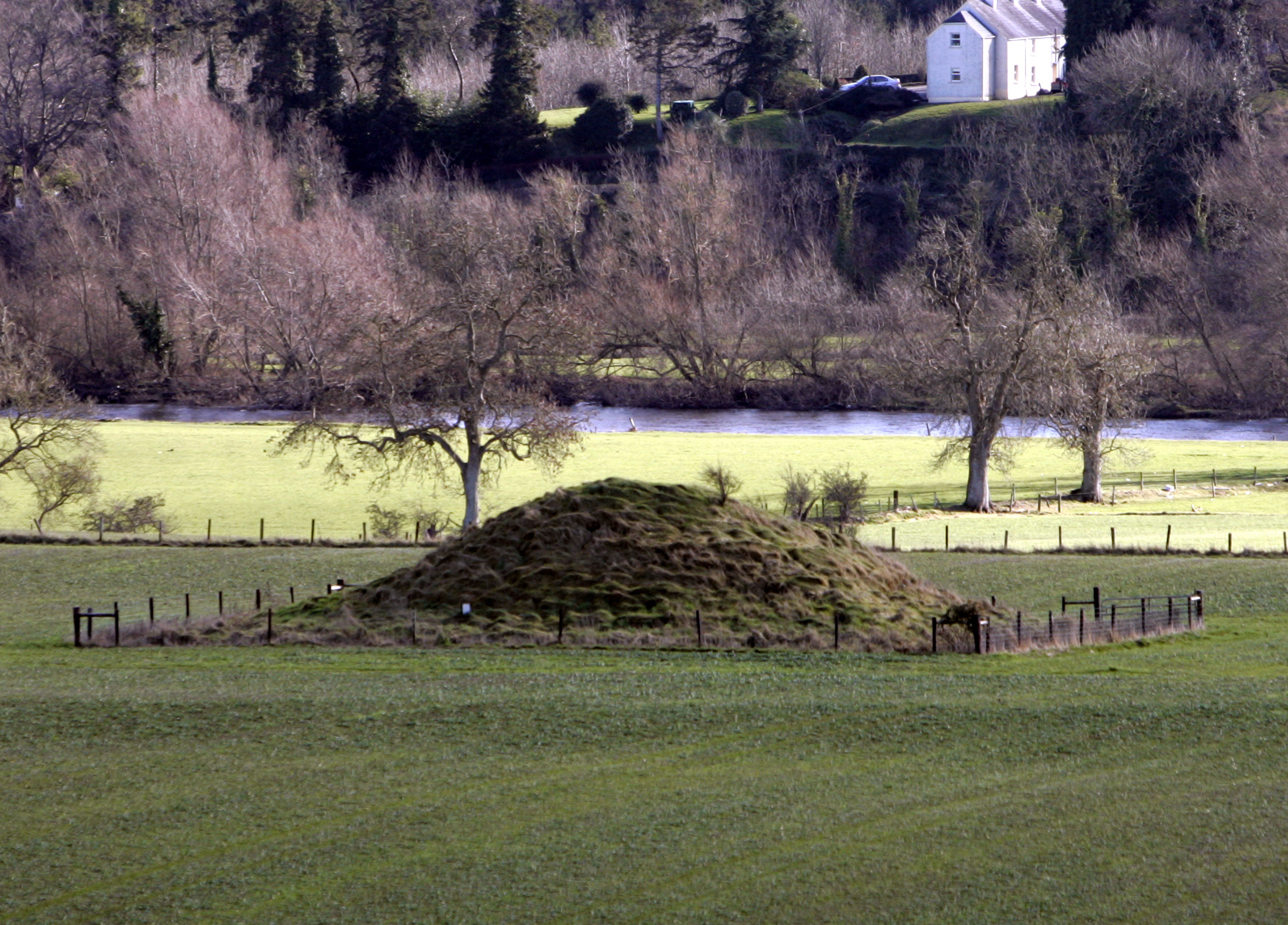 Newgrange by Google