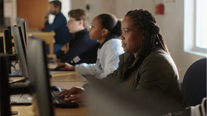 A video preview screen shows Chattanooga State Community College students working in a computer lab