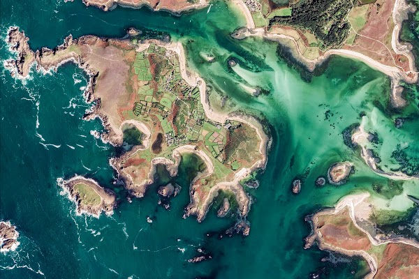 Google Earth image of an unnamed road in Isles of Scilly, England