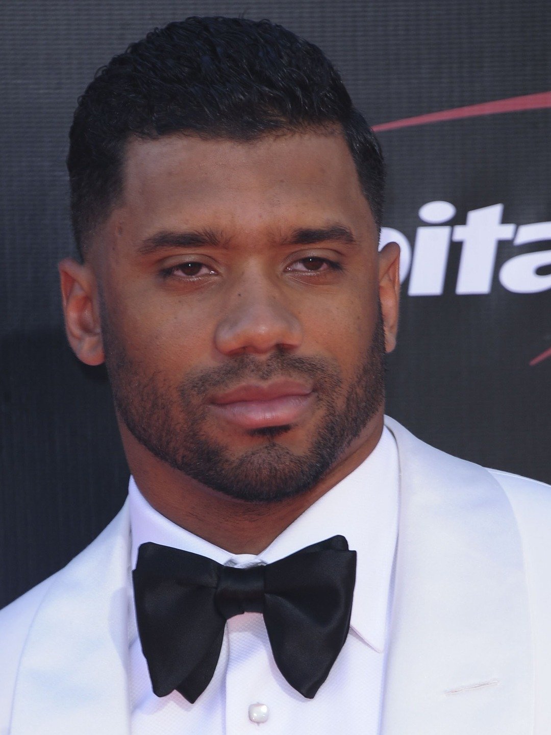What exactly makes Russell Wilson a “square”? | Page 7 | Sports, Hip ...